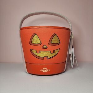 NWT Coach CW533 Halloween Trick Or Treat Bucket Bag Pumpkin Face